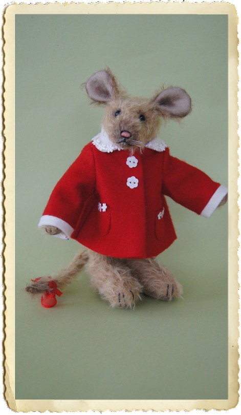 Christmas mouse 1.jpg